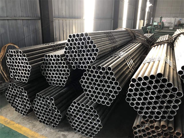 秦皇岛小口径厚壁无缝钢管