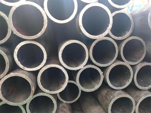 秦皇岛10#结构用无缝钢管